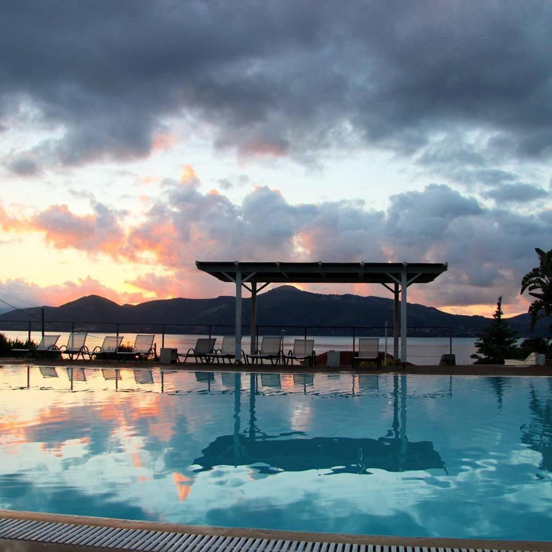 Thalassa Hotel & Spa Paleros Kültér fotó